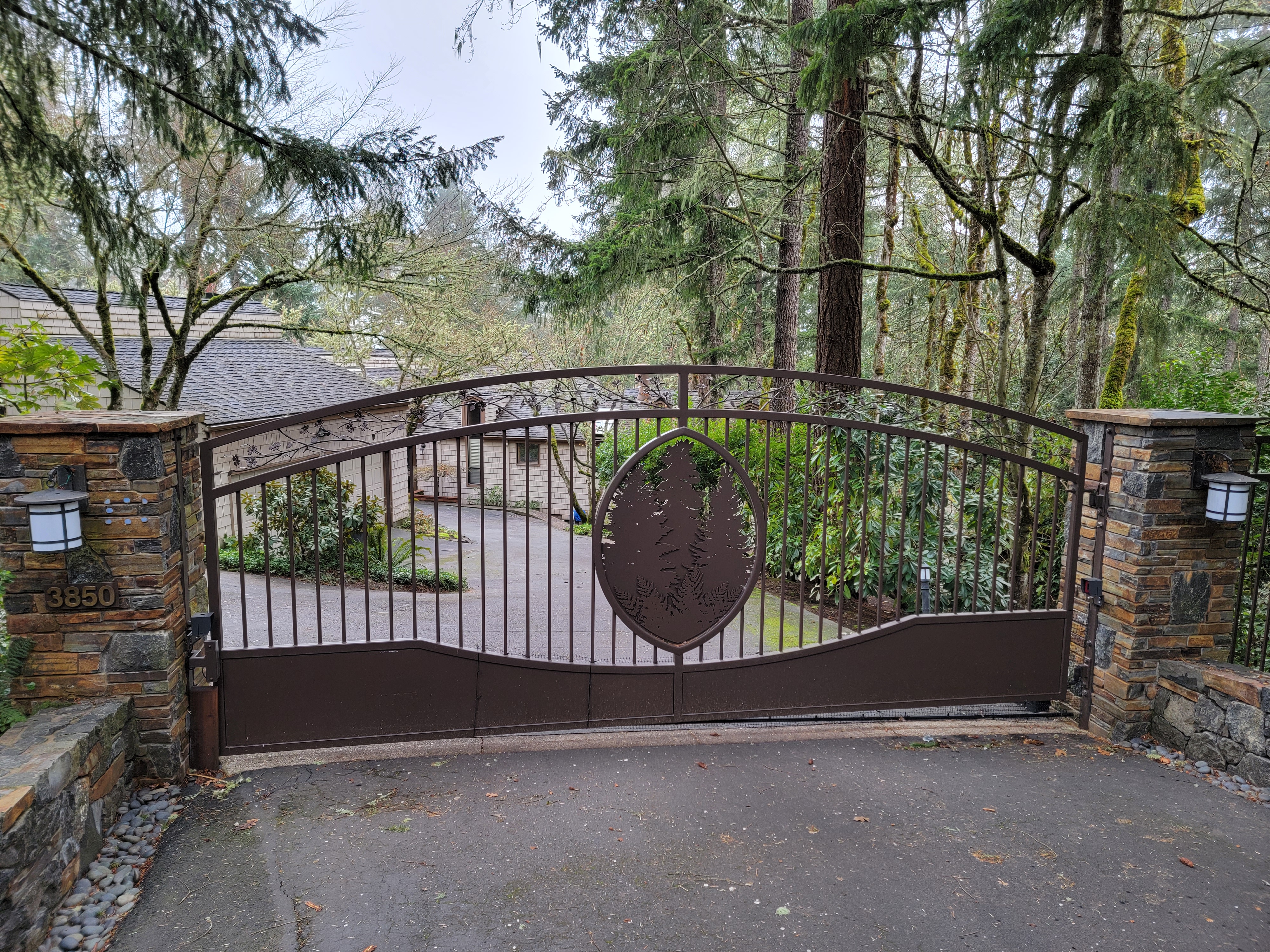 Access Control Unlimited provides custom security gates and metal work for Oregon homes & businesses.